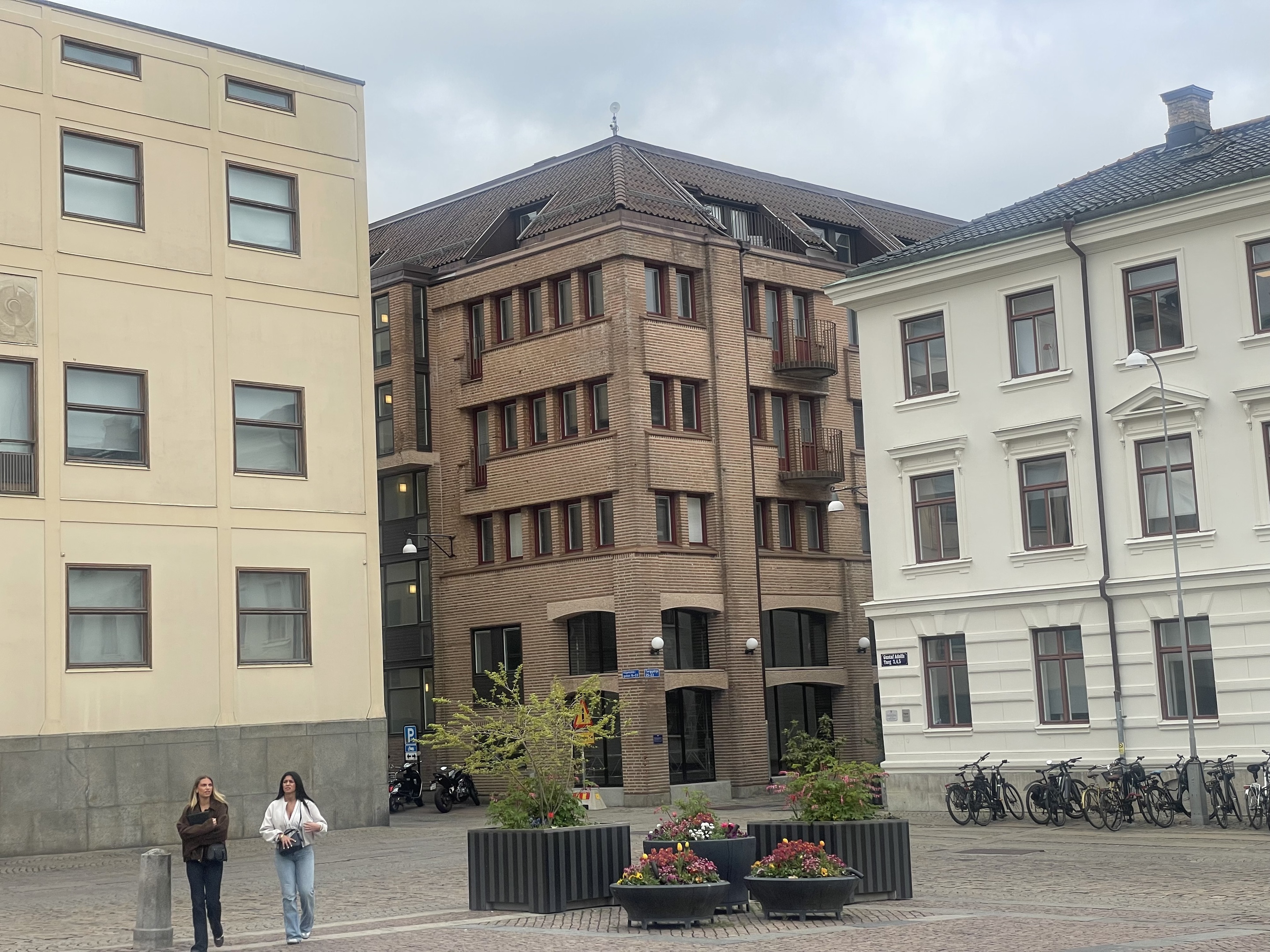 Fönsterbyte i Haga, Göteborg: Björkdahl Konsult: Björkdahl Dörr och Fönster